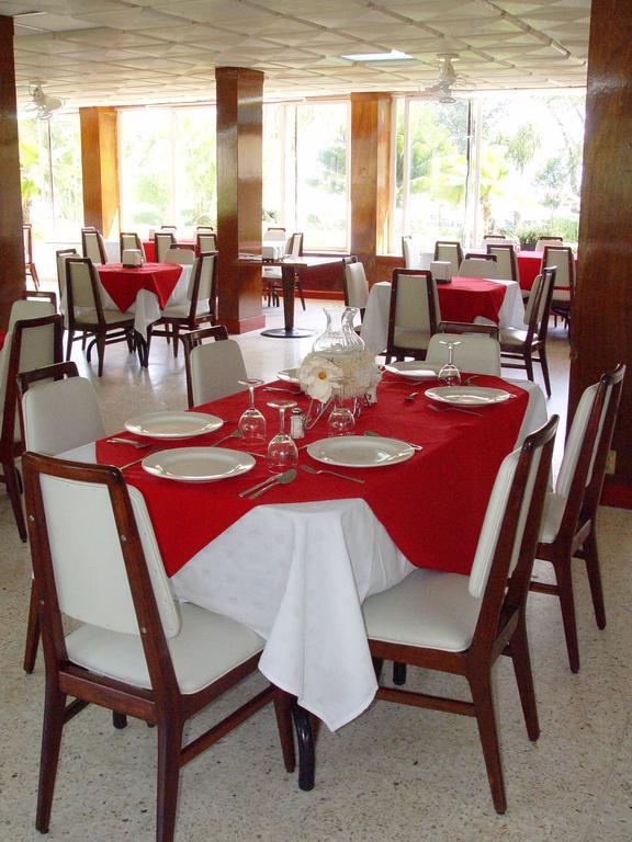 Hotel Playa Azul Catemaco Esterno foto