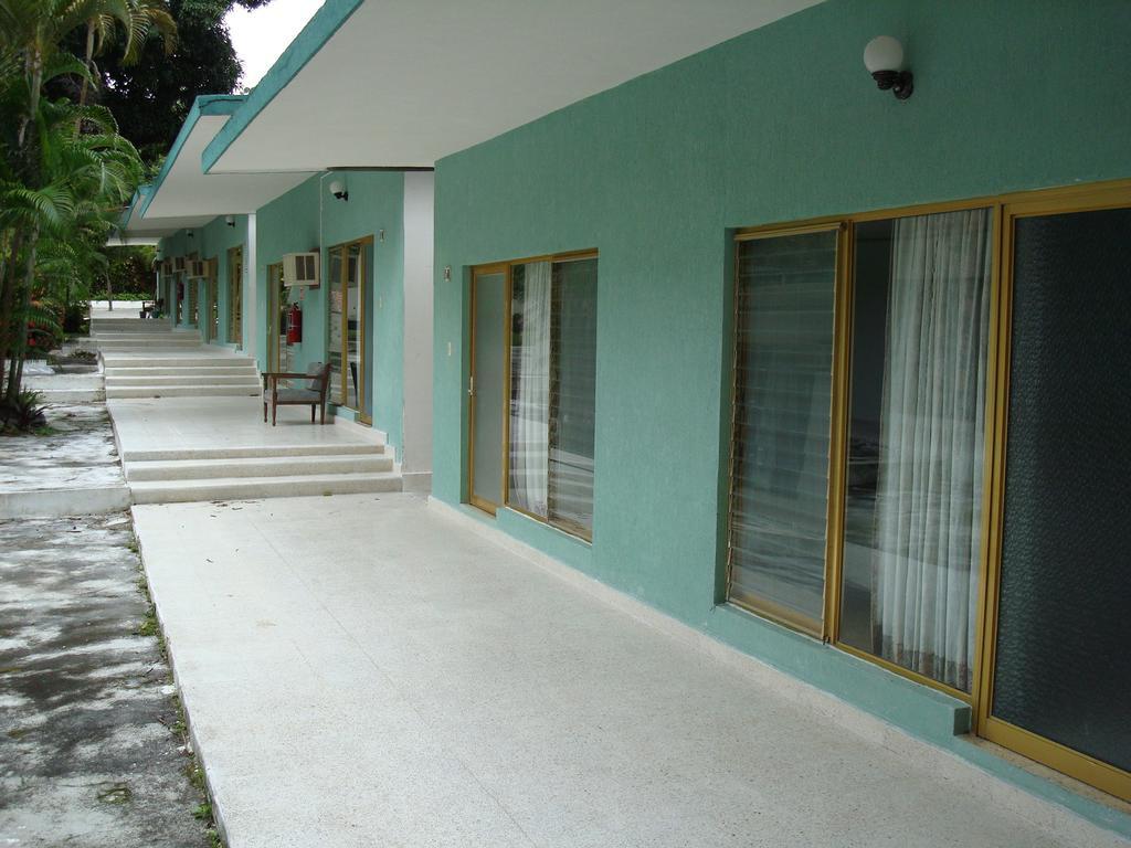 Hotel Playa Azul Catemaco Esterno foto