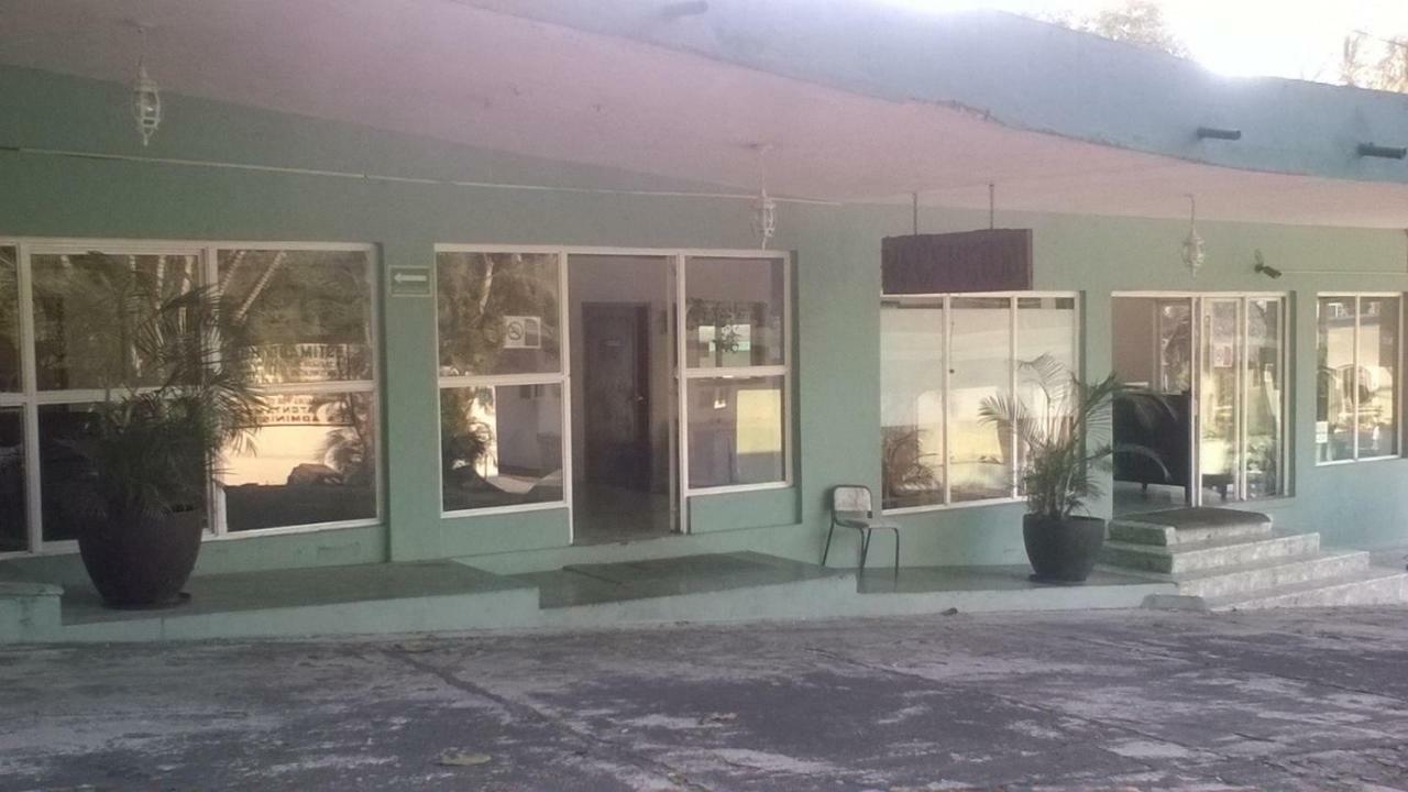 Hotel Playa Azul Catemaco Esterno foto