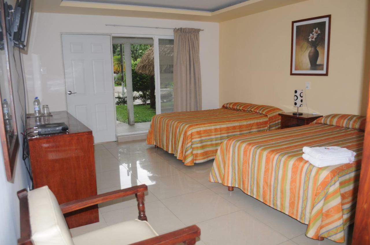 Hotel Playa Azul Catemaco Esterno foto