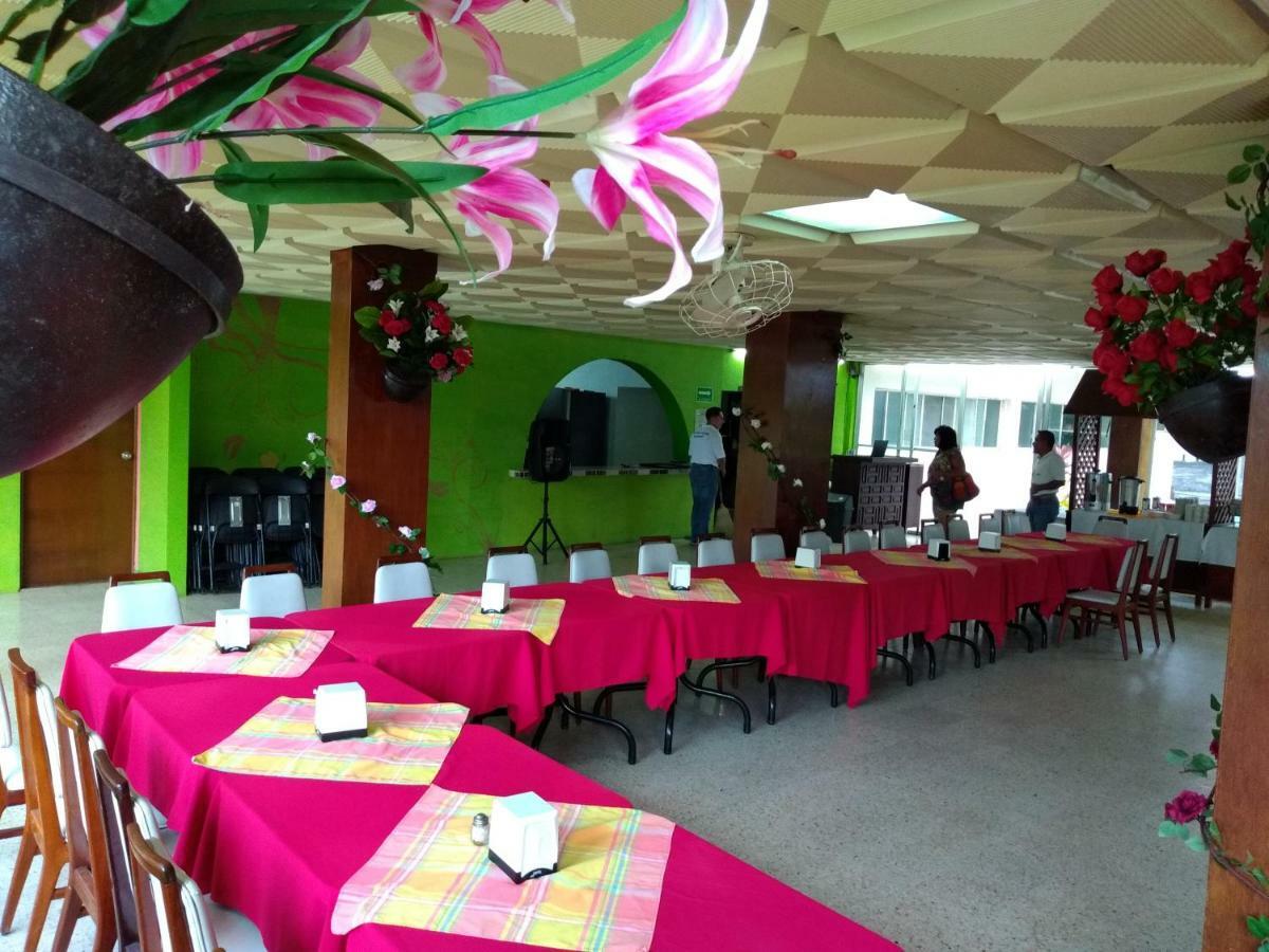 Hotel Playa Azul Catemaco Esterno foto