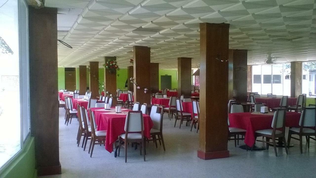 Hotel Playa Azul Catemaco Esterno foto