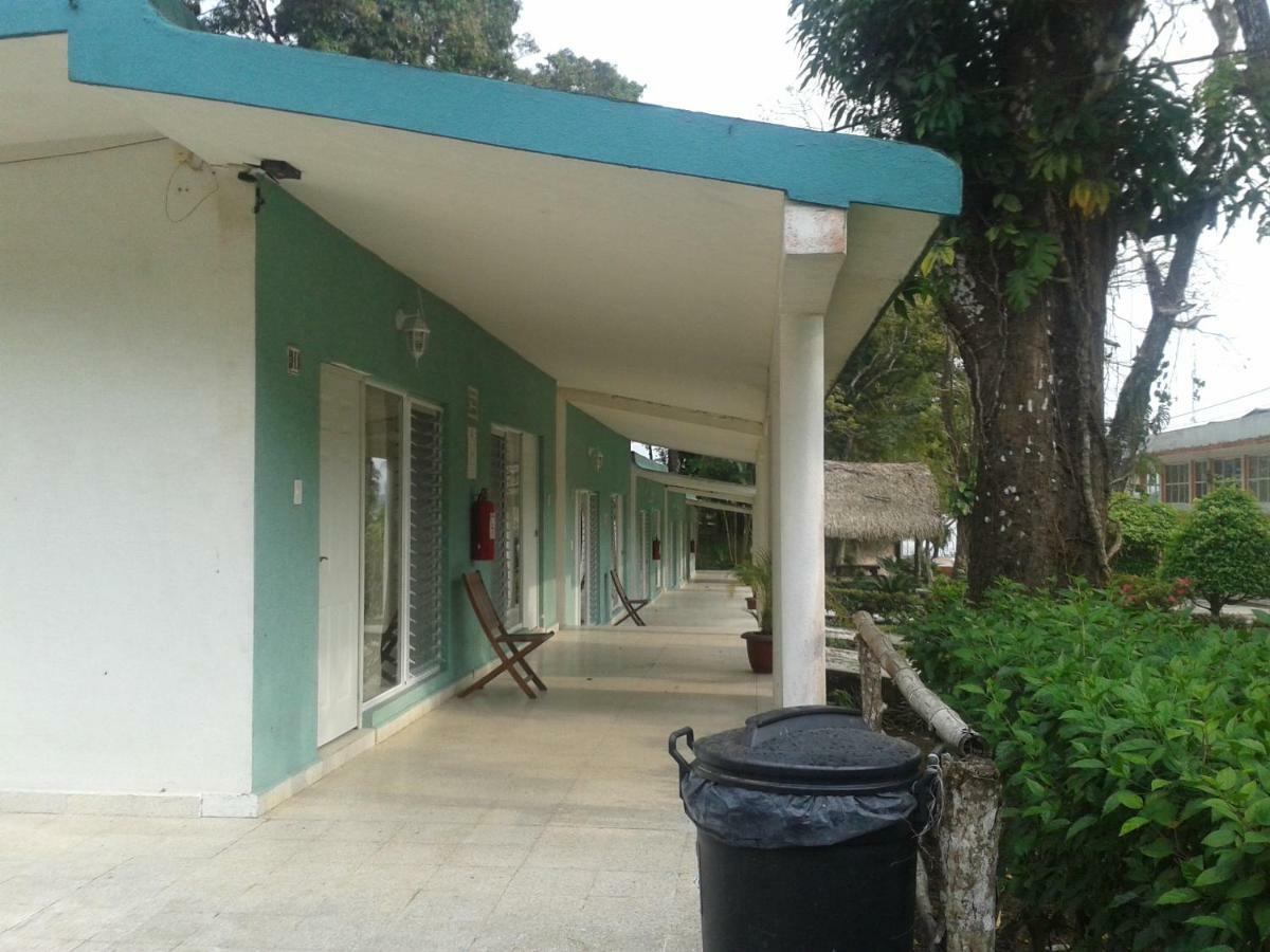 Hotel Playa Azul Catemaco Esterno foto